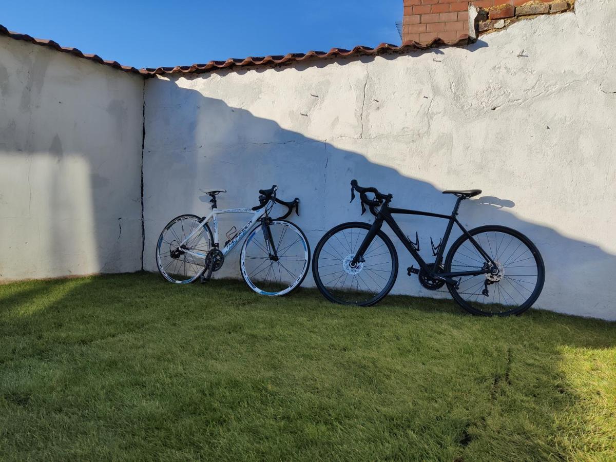 Failte Muur ヘラールツベルヘン エクステリア 写真